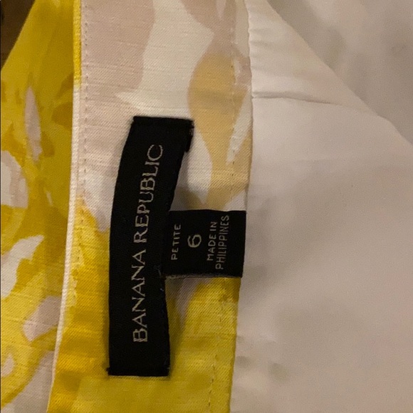 Spring skirt - Picture 3 of 3